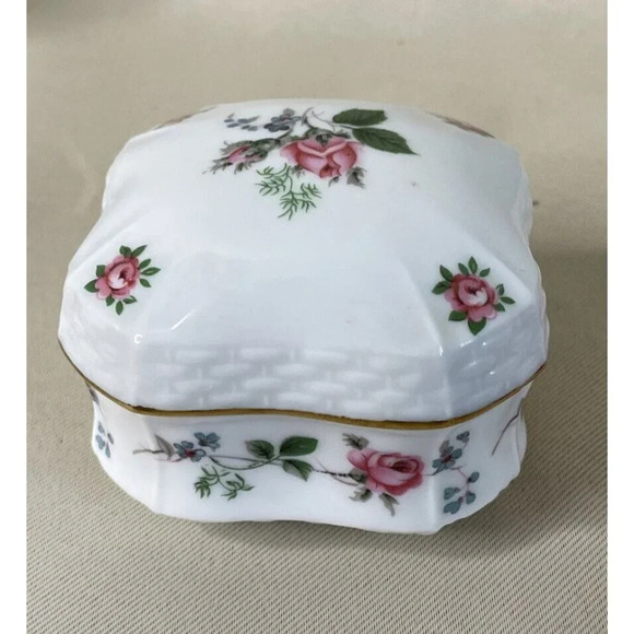 Melodies Heritage House Musical Trinket Box Porcelain The Way We Were Roses - Picture 3 of 8